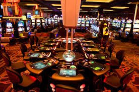 pv99 slot APP ထဲရှိ Slots Live Casino Esports ဂိမ်းများ